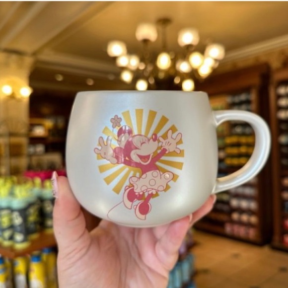 Disneys Mickey & Minnie Mouse Sunburst Coffee Mug - Picture 3 of 7